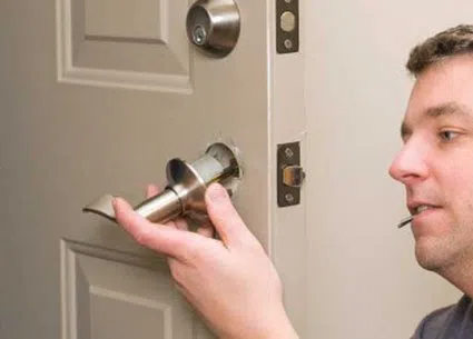 Gold Locksmith Store Staten Island, NY 347-220-8270 - install-new-locks